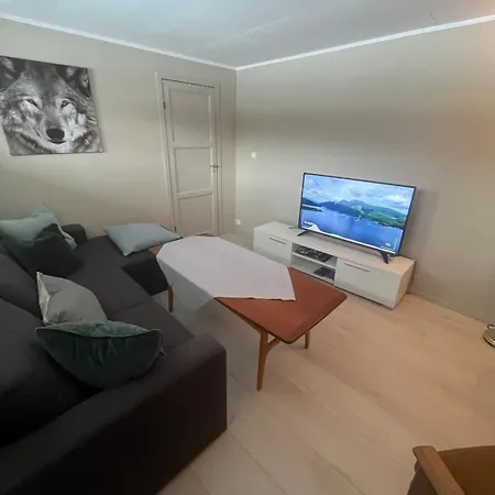 Sokkelleilighet I Enebolig Apartment Sula (More og Romsdal)